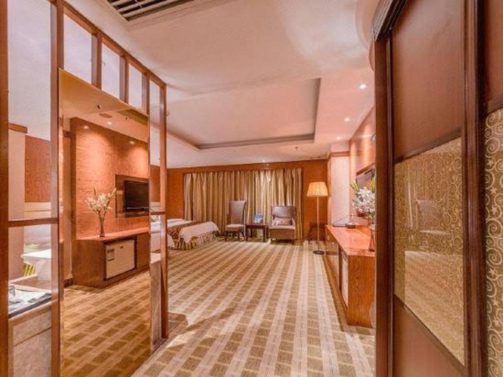 Airport Liwan Hotel Guangzhou Exterior foto