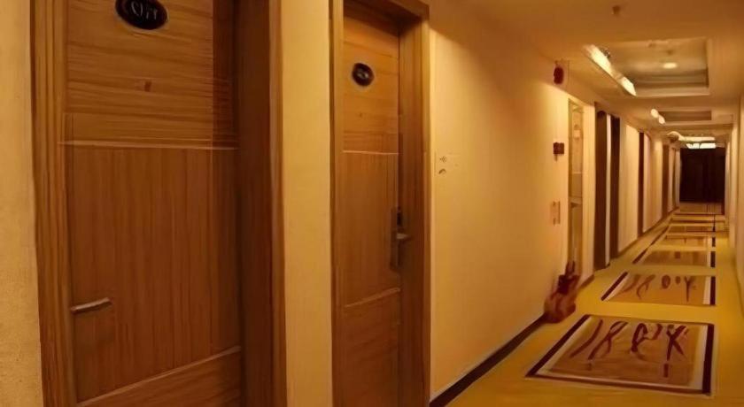 Airport Liwan Hotel Guangzhou Exterior foto